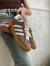 Adidas Spezial Kahverengi Süet Sneaker – Açık Beyaz Şeritli