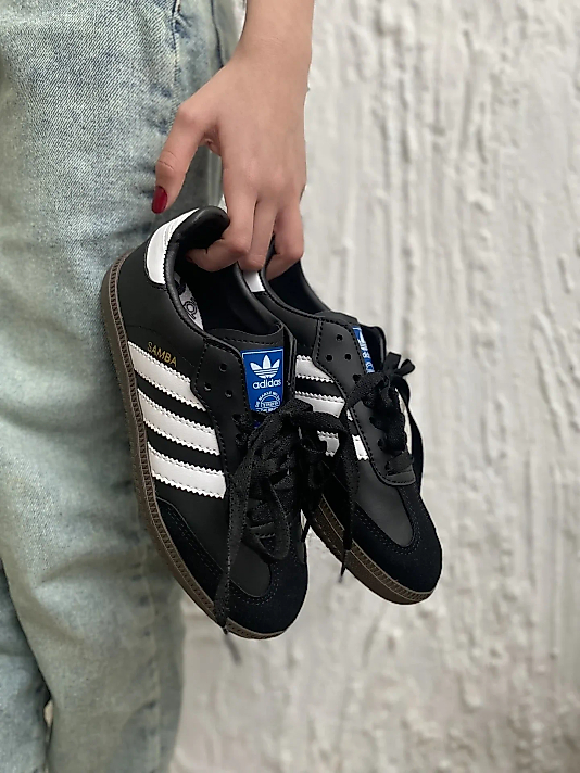 Adidas Samba Siyah – Beyaz Şeritli